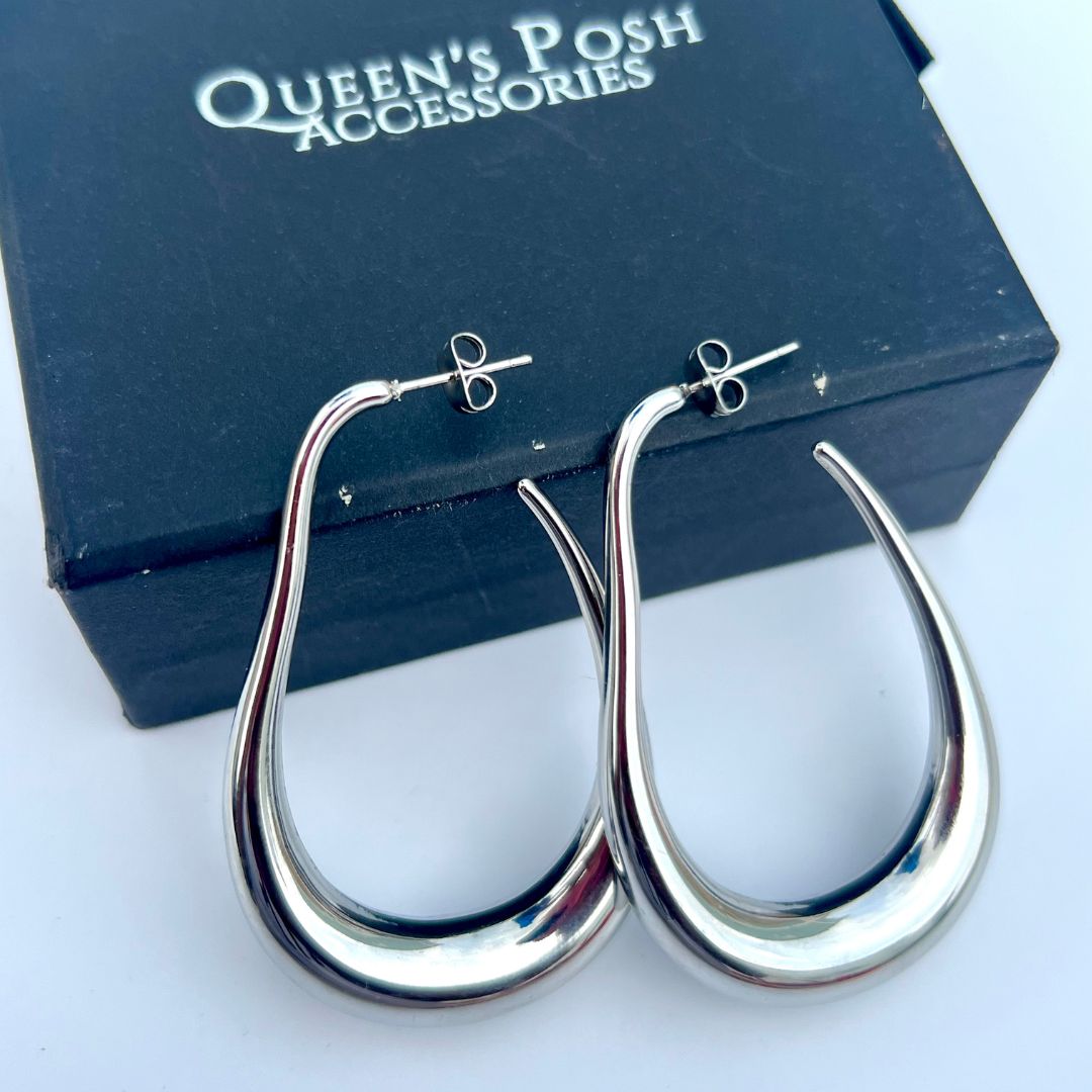 Hollow Out Minimalist Hoop