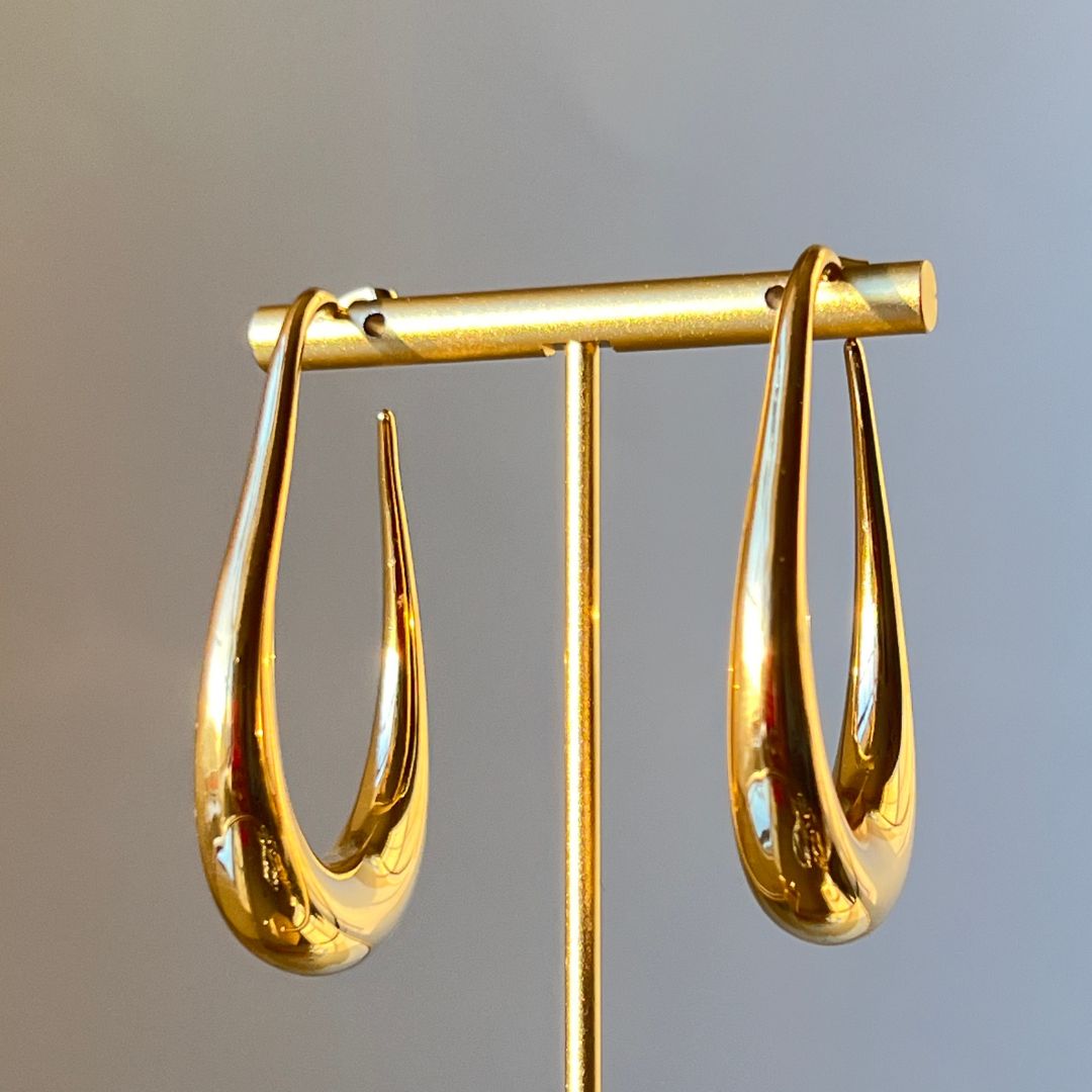 Hollow Out Minimalist Hoop