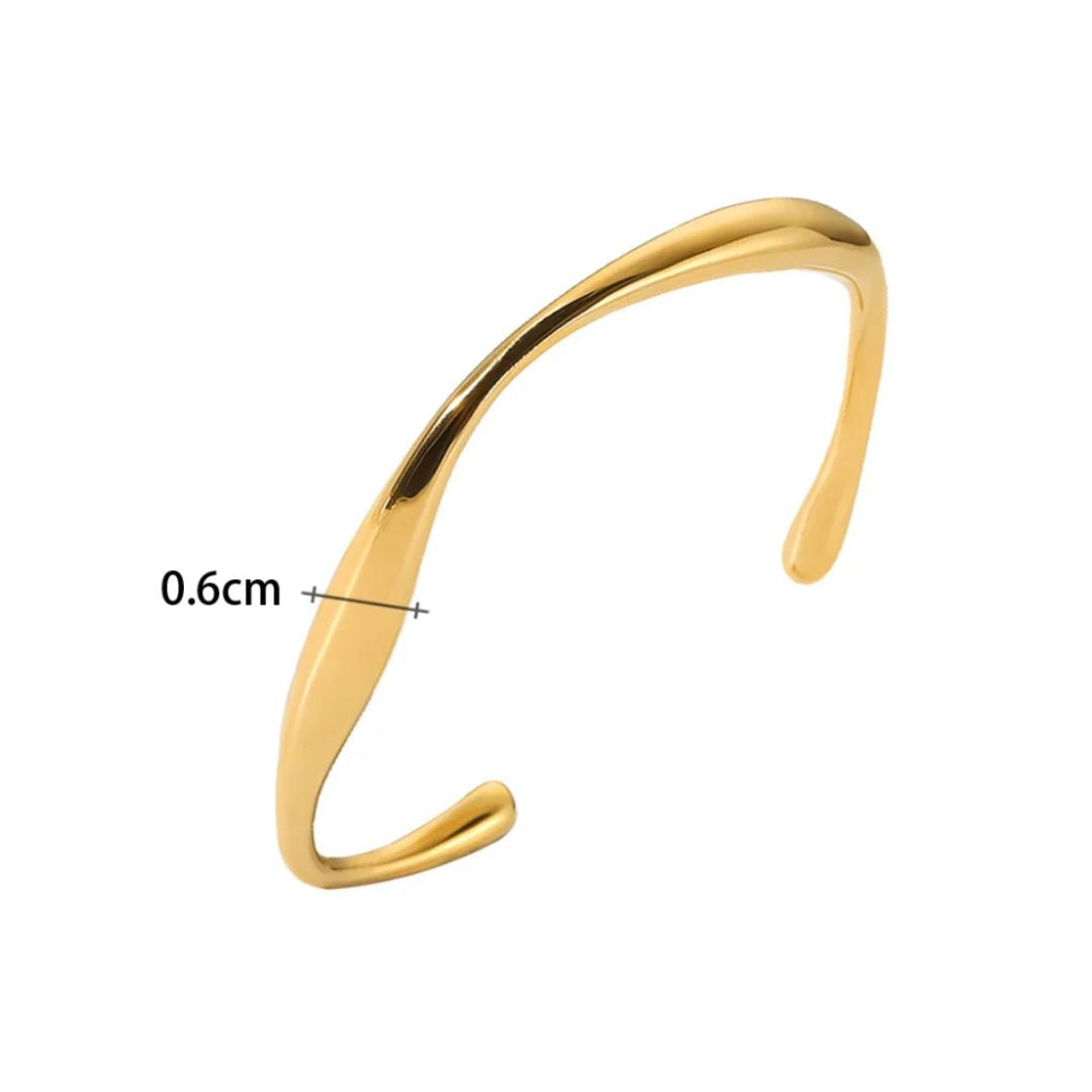 18k Minimalmist Cuff Bracelet